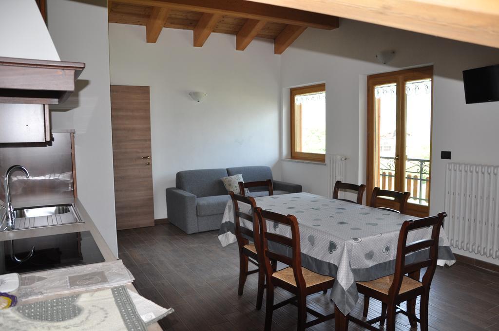Le Foyer De La Ferme Apartment Aosta Room photo