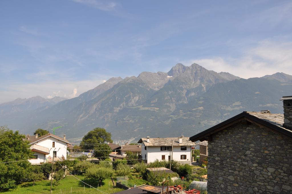 Le Foyer De La Ferme Apartment Aosta Exterior photo