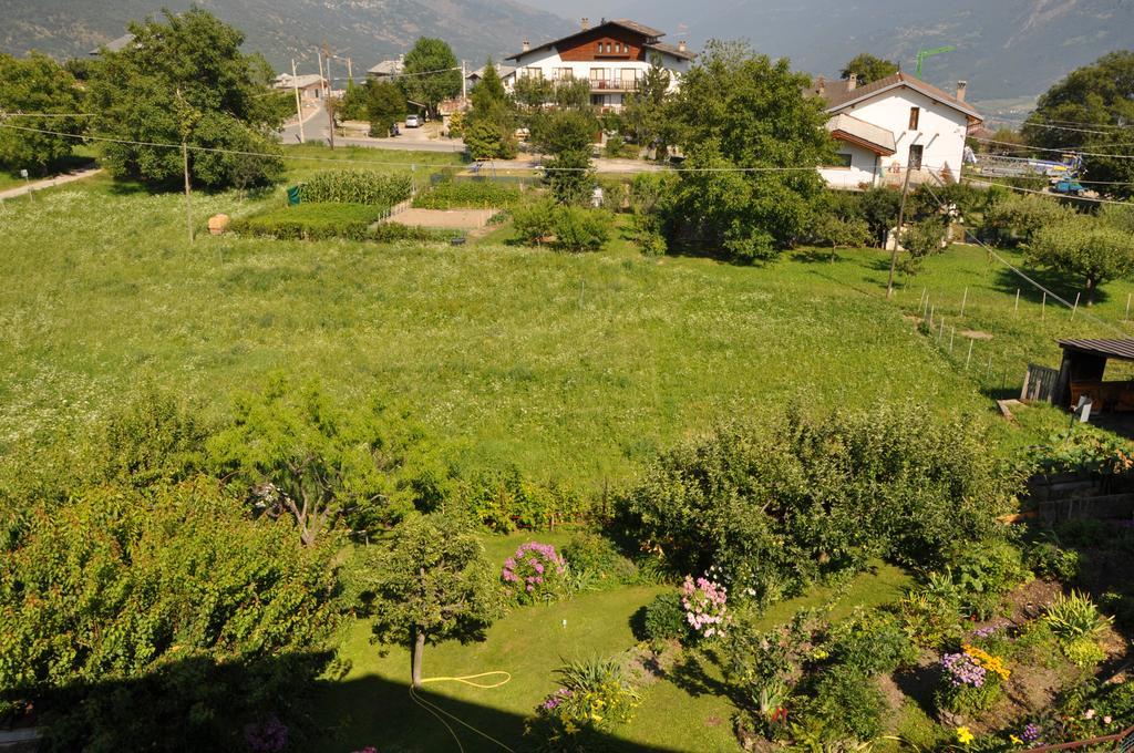Le Foyer De La Ferme Apartment Aosta Exterior photo
