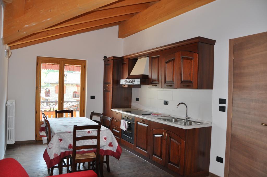 Le Foyer De La Ferme Apartment Aosta Room photo